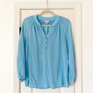 Lilly Pulitzer *flaw* Elsa Silk Blouse in Baby Blue size medium